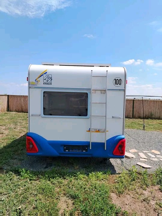 karavan Knaus Blue Line