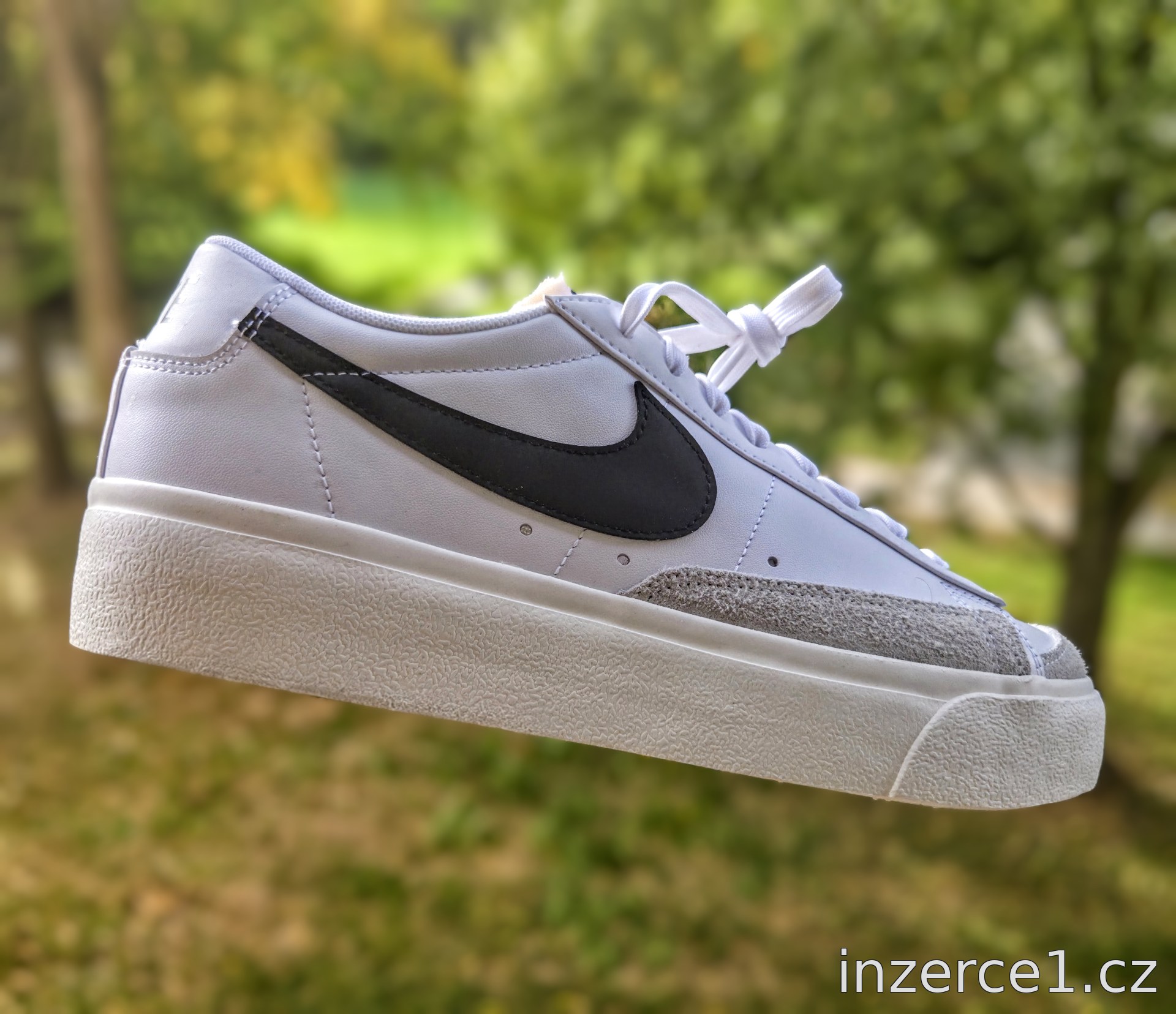 Nike Blazer Low Platform – White/Black-Sail-Team Orange, Vel. 44