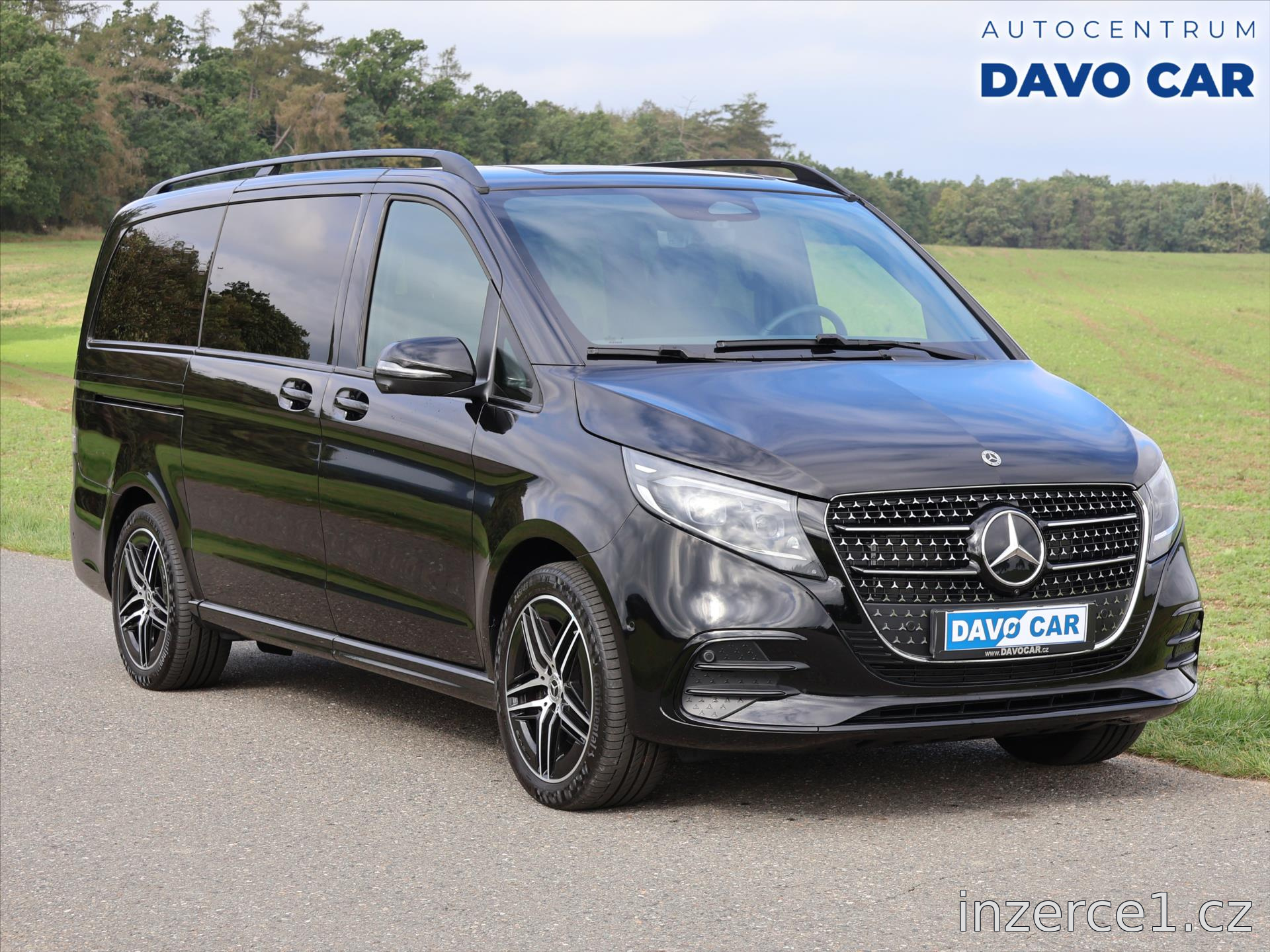 Mercedes-Benz Třídy V 300d 4Matic Long Exclusive 2025