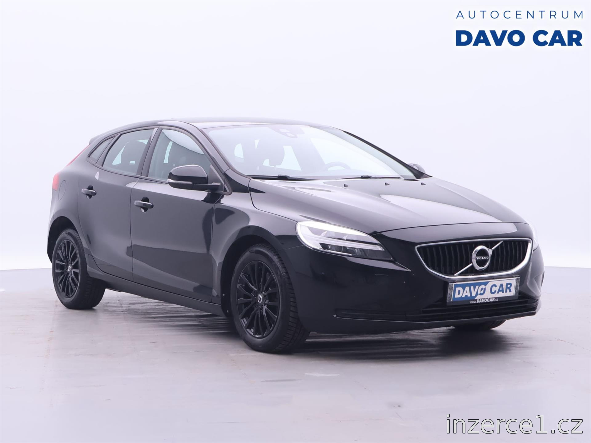 Volvo V40 D2 Automat Momentum 2017