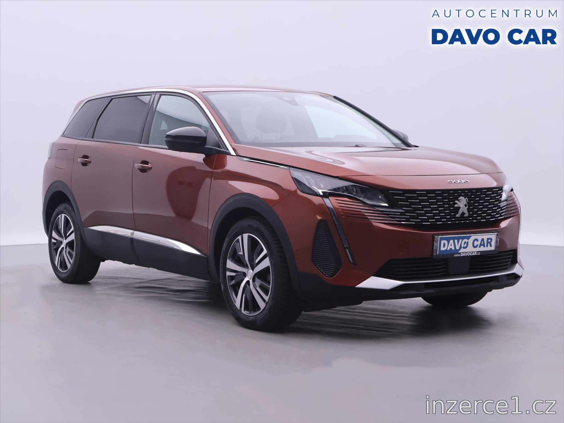 Peugeot 5008 HDI Allure 7-Míst 2022