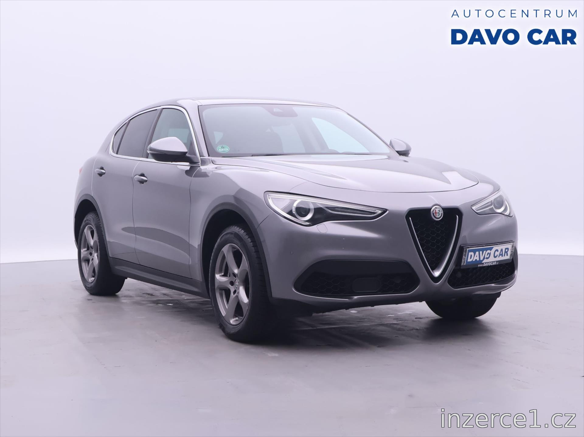 Alfa Romeo Stelvio TBi automat Q4 Super 2018