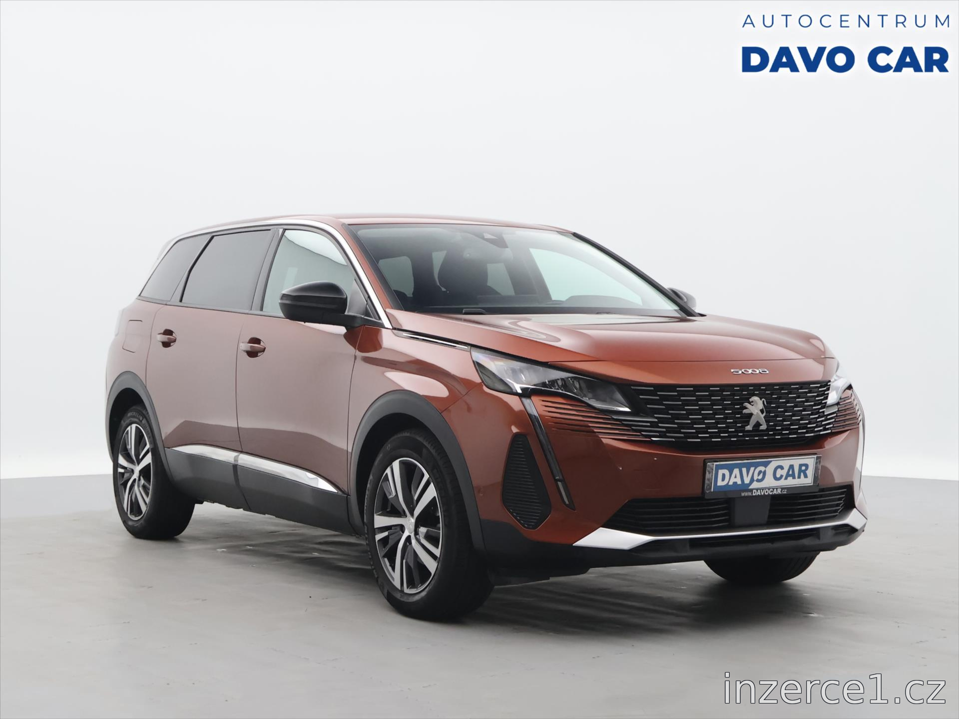 Peugeot 5008 PT Allure 7-Míst 2021
