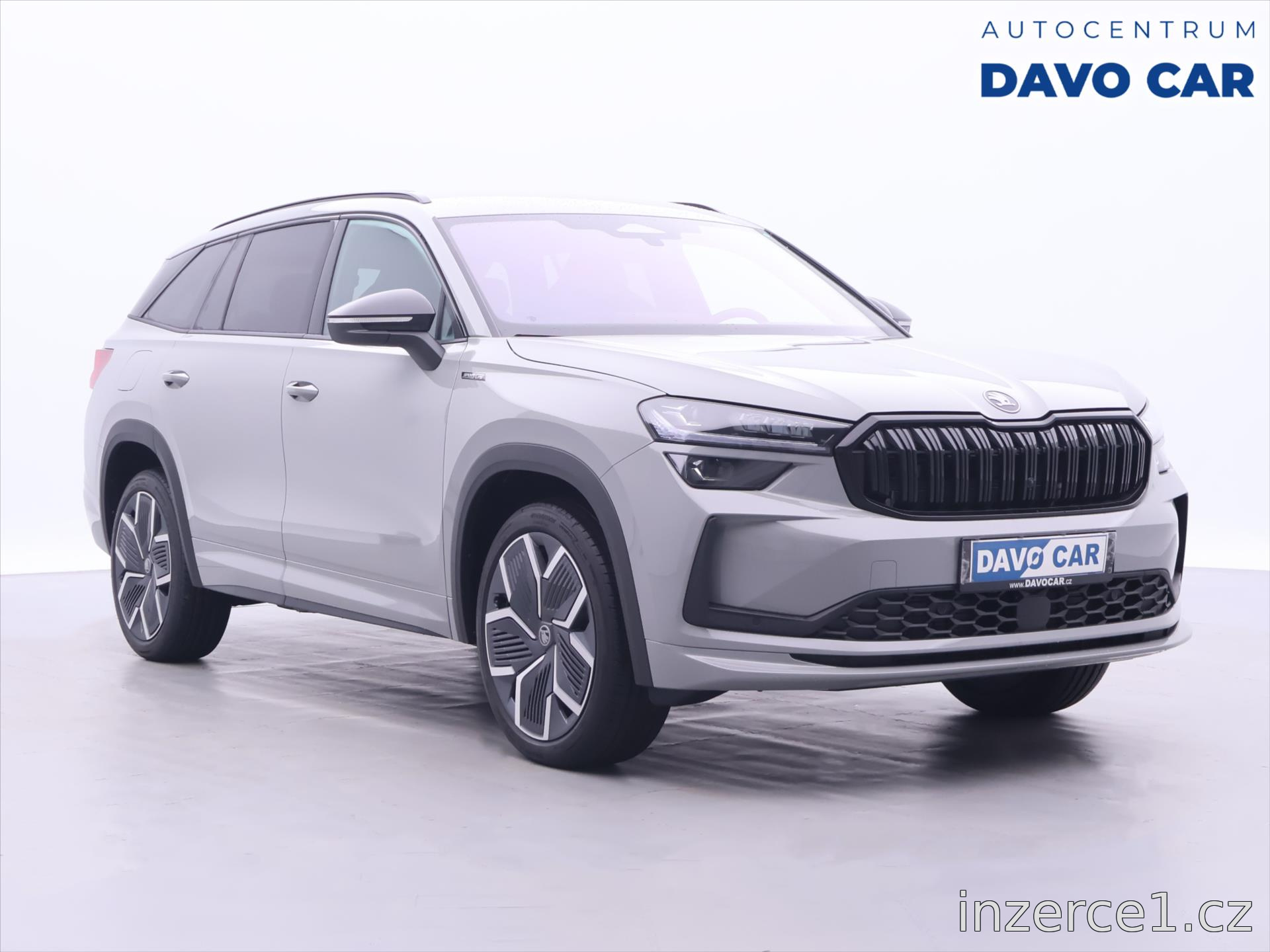 Škoda Kodiaq TDI DSG 4x4 Sportline 7-Míst 2026