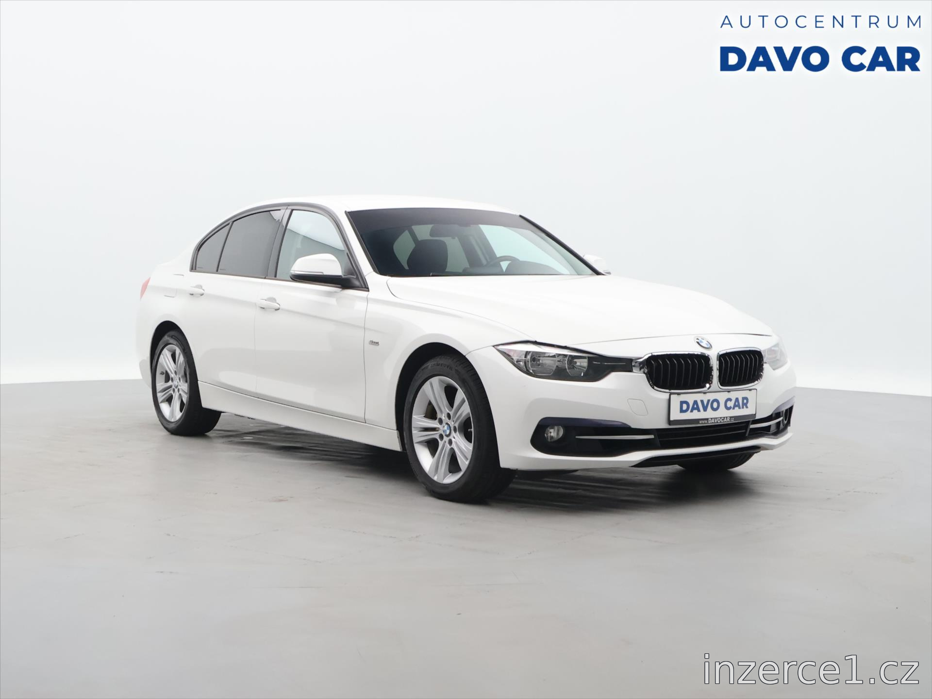 BMW Řada 3 320i xDrive Sport 2017