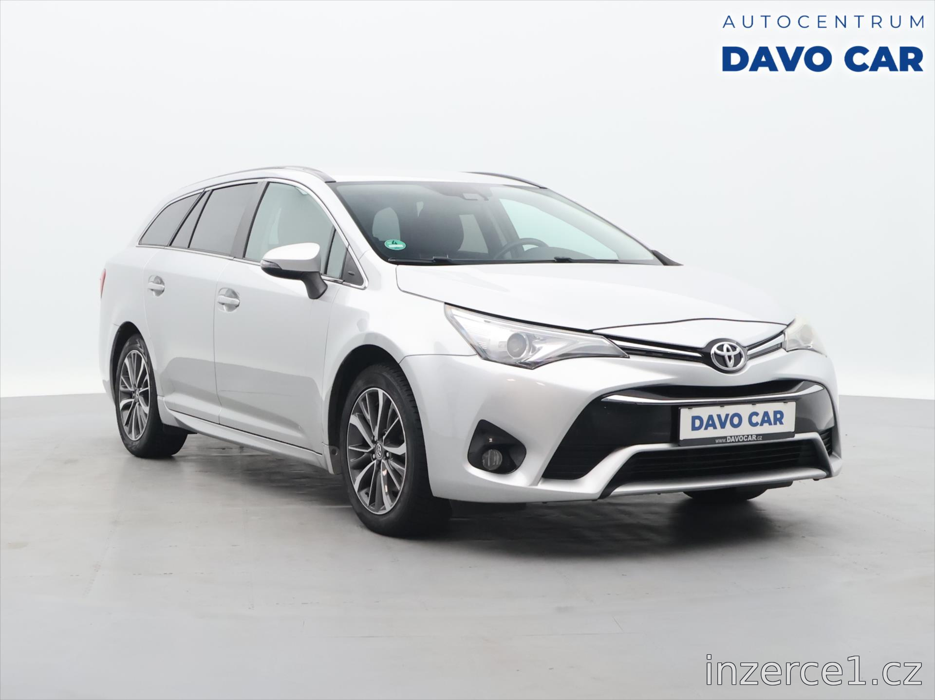 Toyota Avensis D-4D automatklima 2017