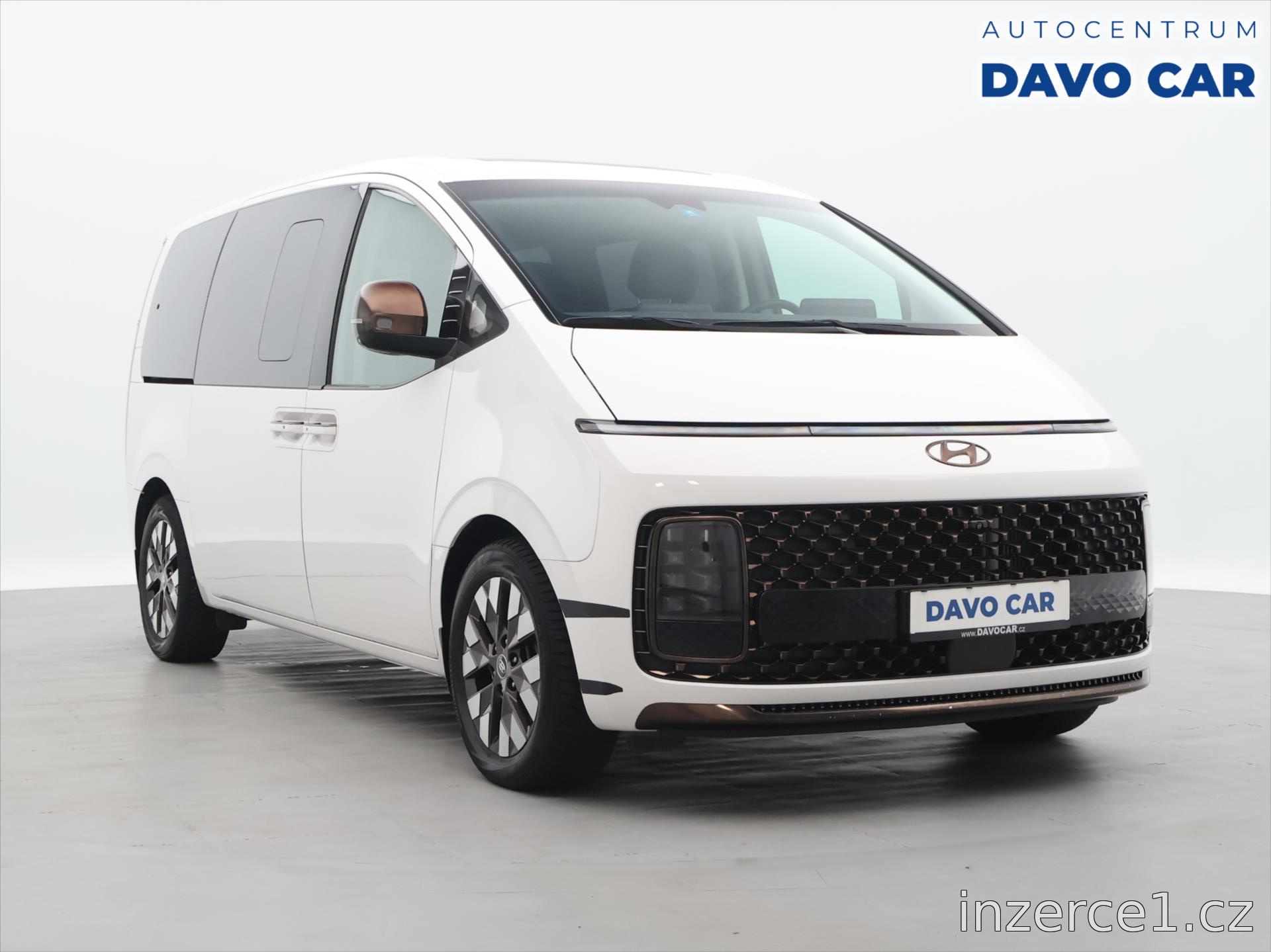 Hyundai Staria CRDi Luxury 4x4 automat 2021