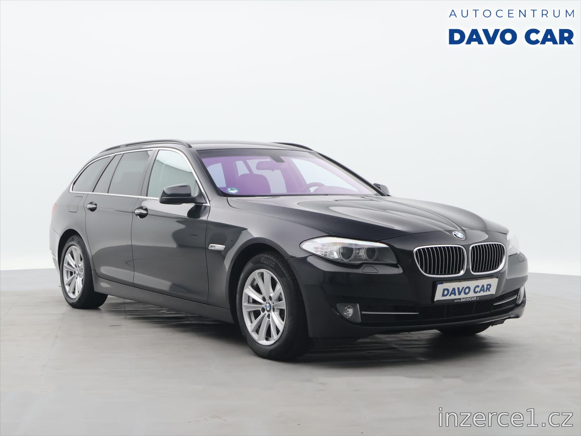 BMW Řada 5 530d Touring 2012