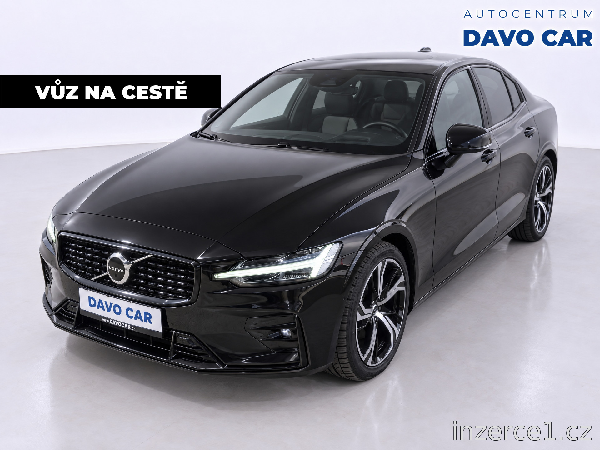Volvo S60 B5 AWD Ultimate Dark 2024