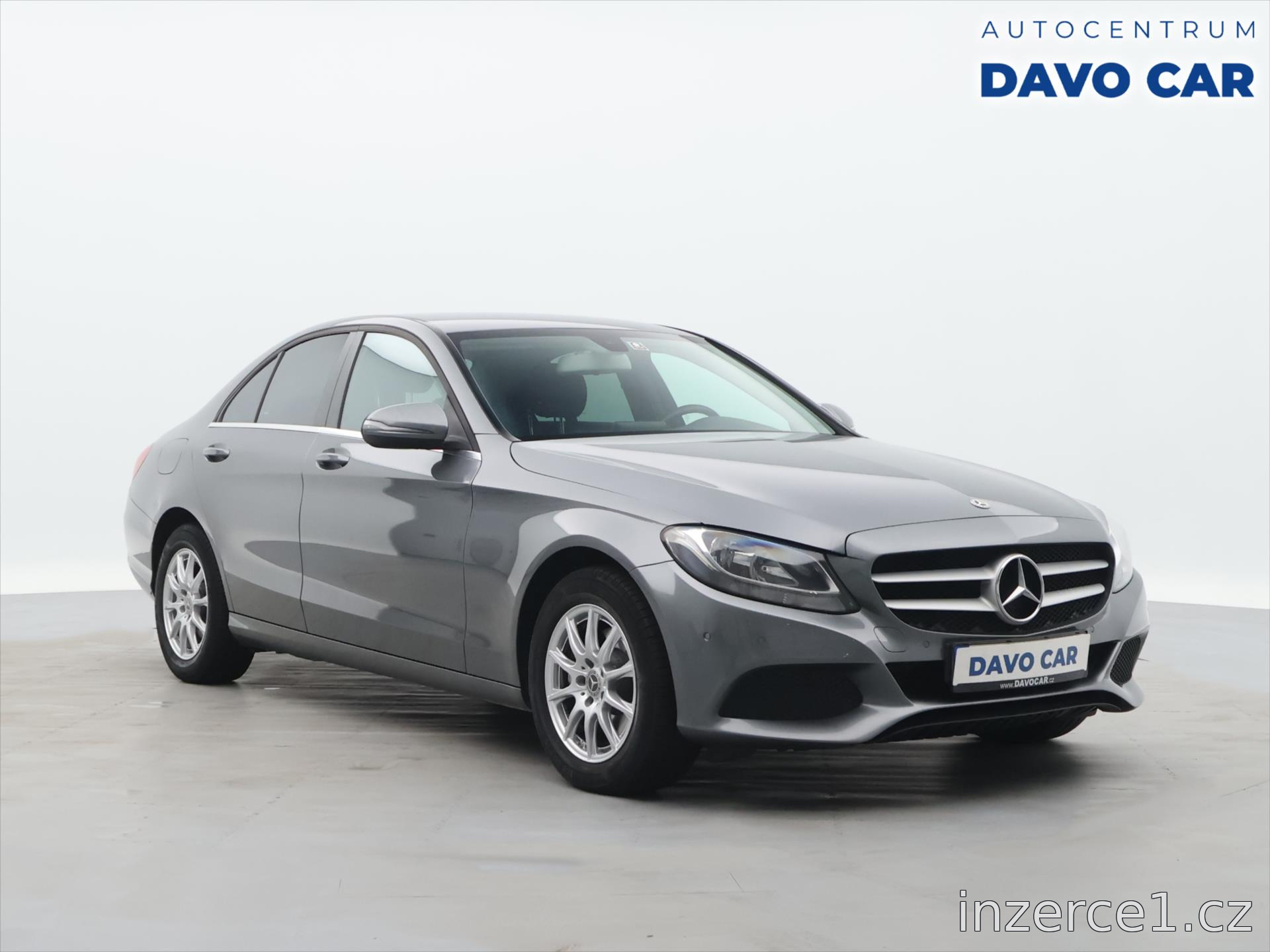 Mercedes-Benz Třídy C 220d automatklima Tažné 2017
