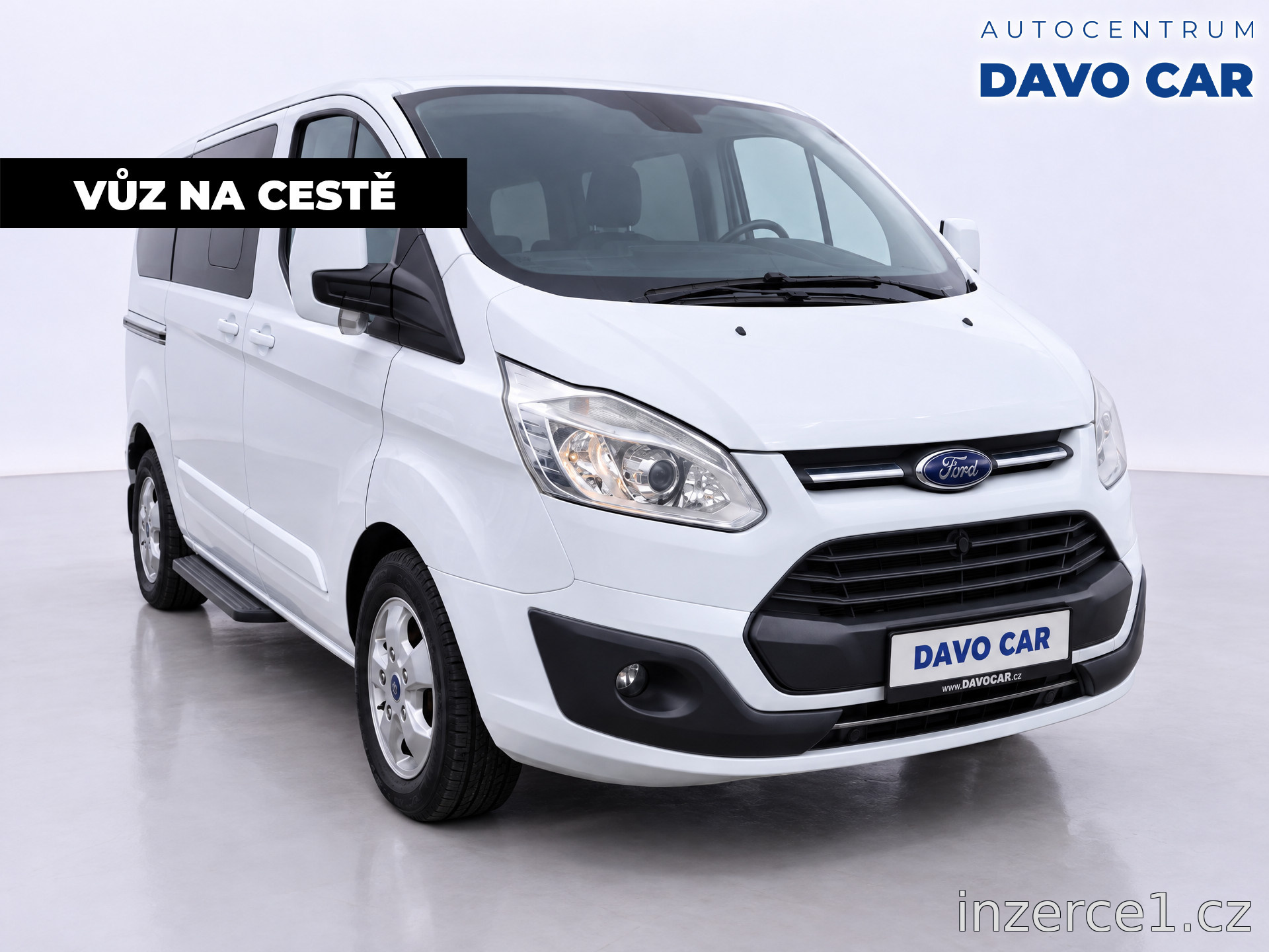 Ford Tourneo Custom TDCi TITANIUM 9 Míst 2017