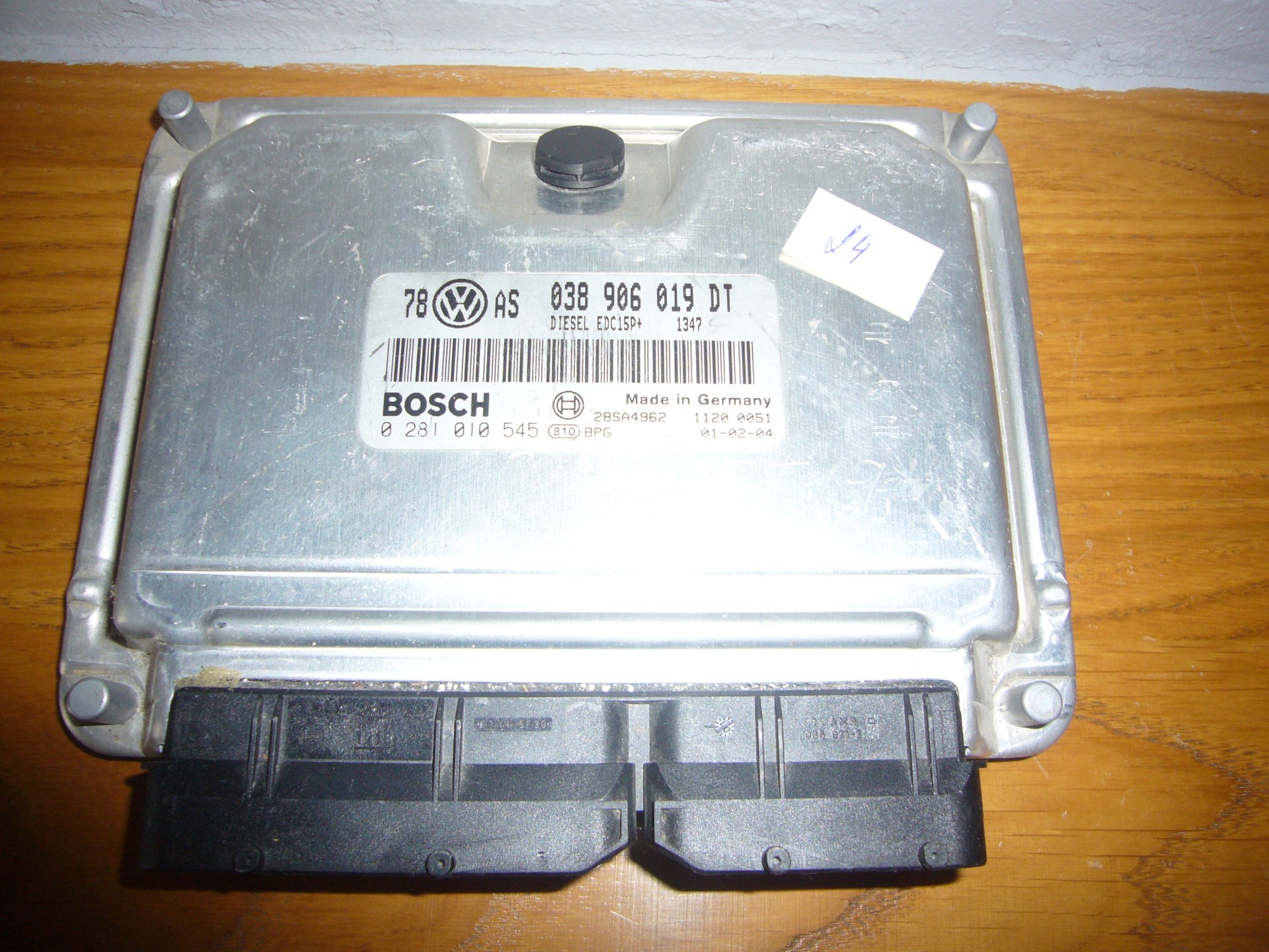 řídící jednotka motoru 038 906 019