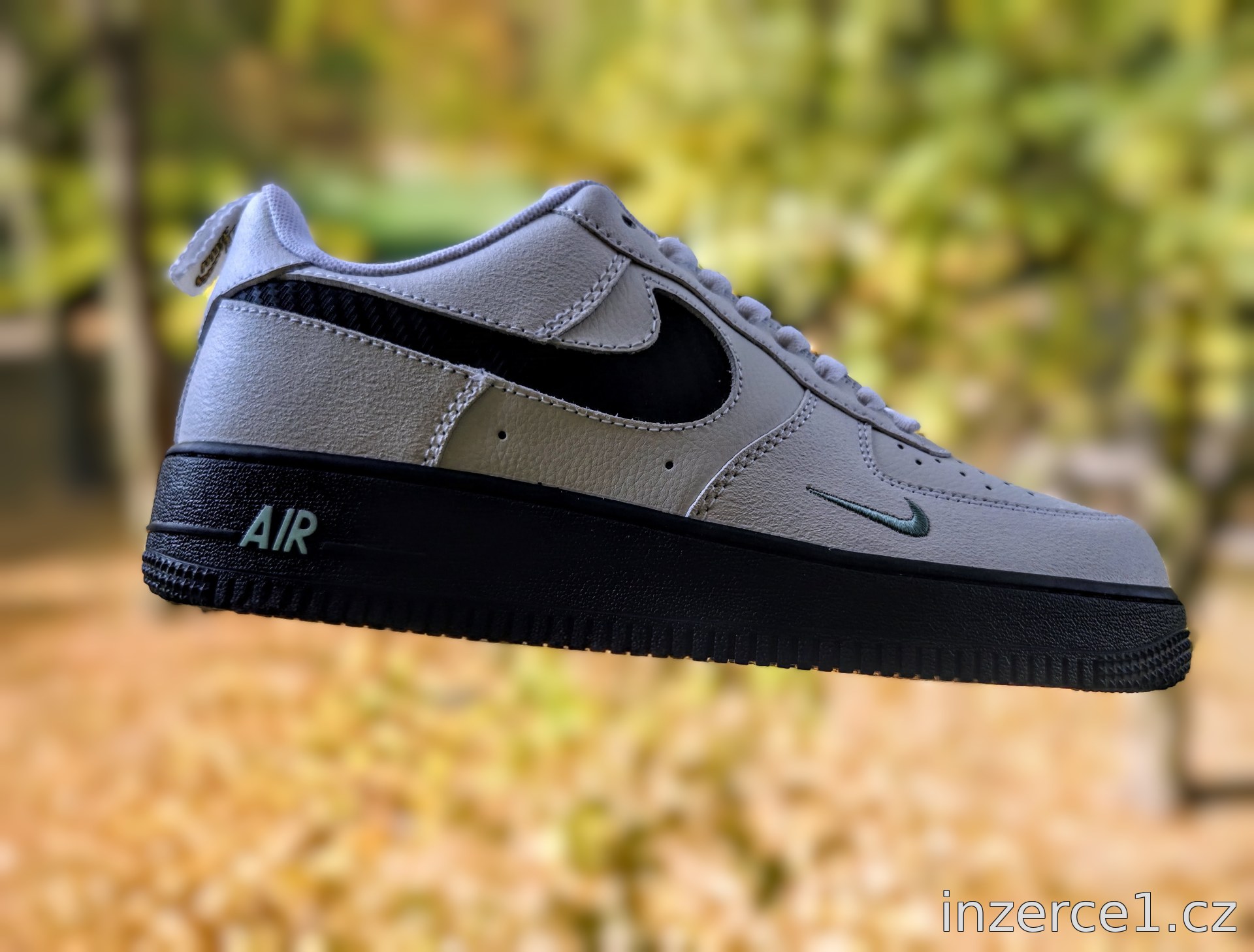 👟 Nike Air Force 1 ’07 LV8 White/Black/Blue – vel. 42,5