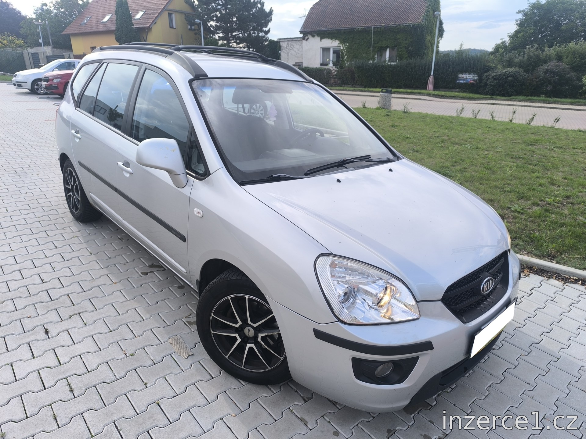 Kia Carens MPV 2.0 CRDi